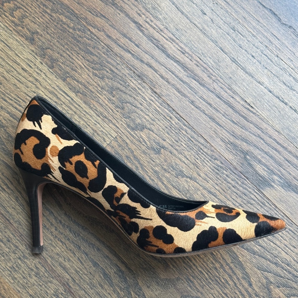 COACH Smith Heel (3 1/4") pointed toe animal print calf hair heel